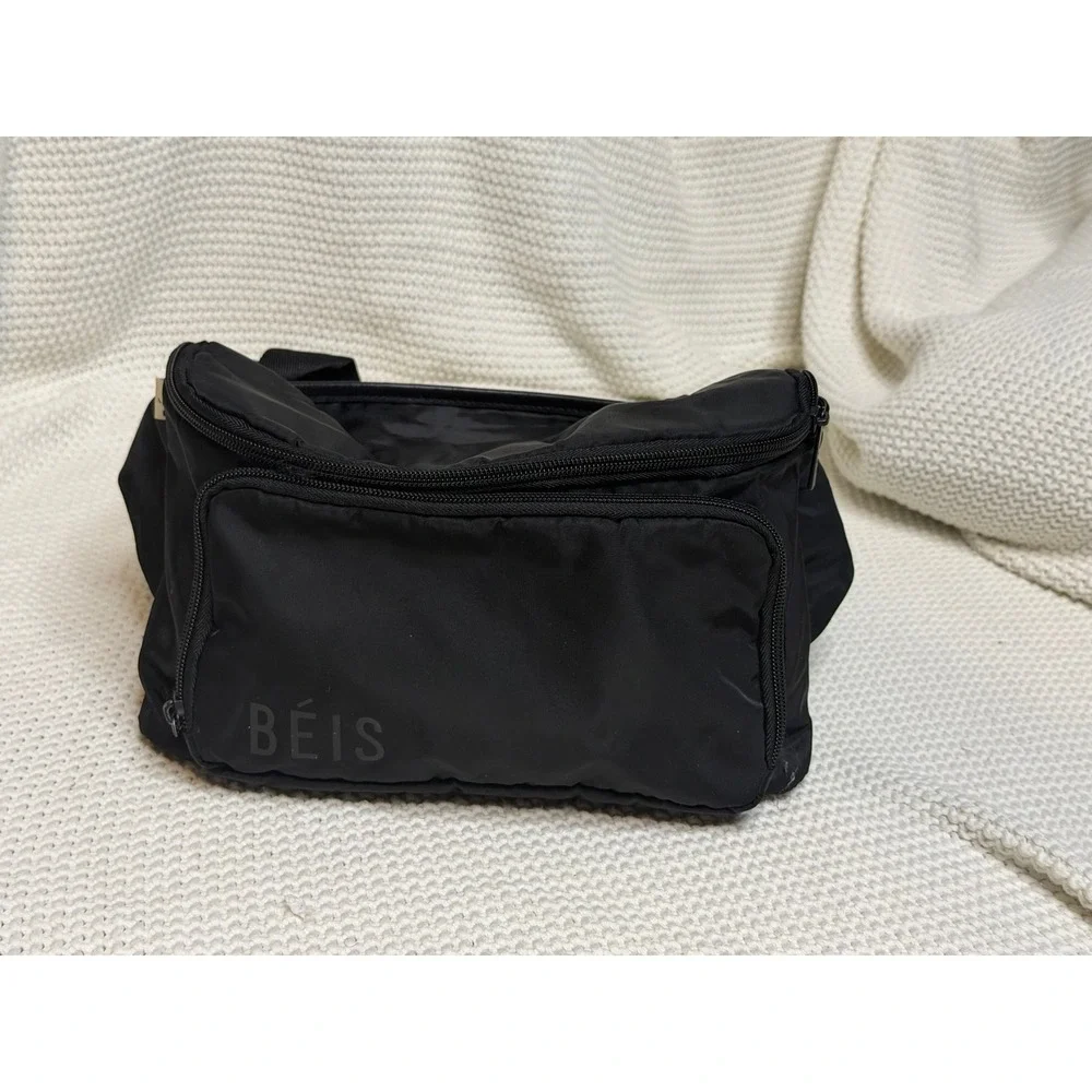 BEIS The Diaper Fanny Pack Black Nylon Crossbody Waist Bag with Wipes Pocket